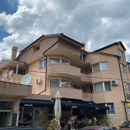 Стаи За Гости Маринови Provadiya エクステリア 写真